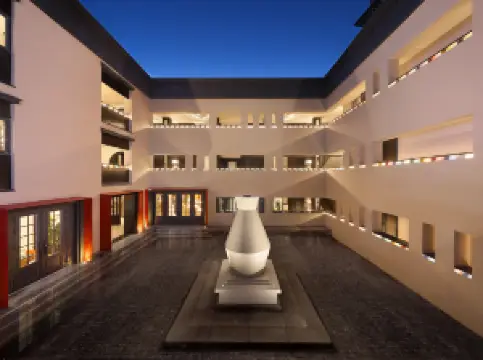 Zホテル 至尊｜蔵地秘境·VISTA梅里雪山プレミアム民宿（飛来寺観景台）