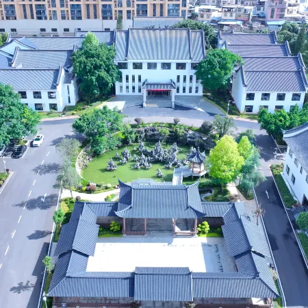TAOHUAYUAN Hotel
