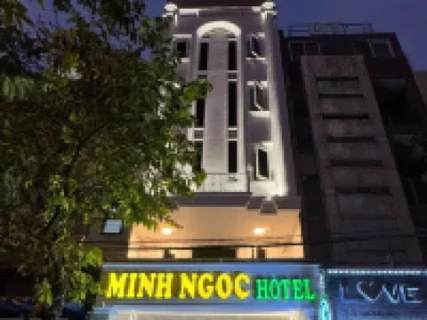 Minh Ngoc Hotel Các khách sạn gần Đại Học RMIT Nam Sài Gòn