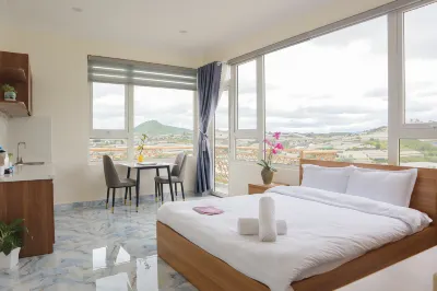 Hamia Boutique Hotel managed by Marcom Jack Lee Các khách sạn gần Glamping Vườn hồng Lê Phúc