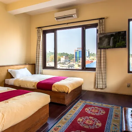 Hotel Khumbila Отели рядом с достопримечательностью «Храм Пашупатинат»
