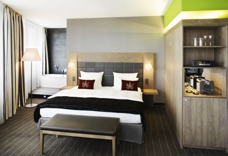 M?venpick Hotel Stuttgart Airport Over view