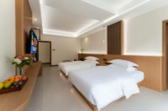 Banshan Yunyi Homestay (Luding Dadu River)