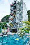 Phong Nha Jasmine Hostel & Rooftop Bar - ที่มีสระว่ายน้ำ