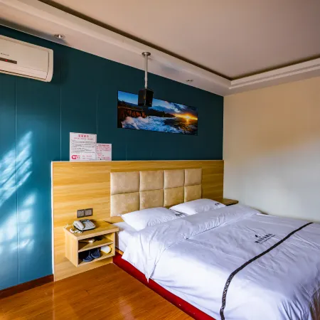 Anshun City Impression Hotel (Xintiandi Food Street)