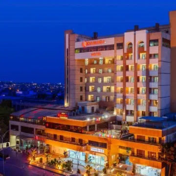 فندق رمادا Hotels near Haji Jalali Asingar Masjid مزگەوتی حاجی جەلالی ئاسنگەر