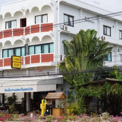 EZ House Hotel in zona Capolinea degli autobus di Sukhothai 