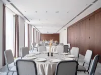 PANA Hotel Moscow (ex. Holiday Inn Express) Hotels near Halal