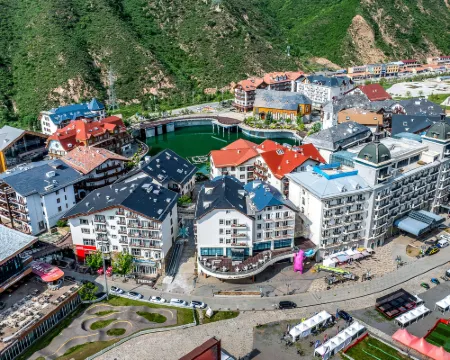 Zhangjiakou Fulong Fengling Yuegu Fanwoods Hotel Hotels in Zhangjiakou