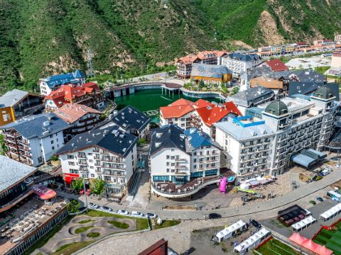 Zhangjiakou Fulong Fengling Yuegu Fanwoods Hotel