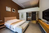 Lianhu Xingyuewan Guesthouse (Zhaoqing Qixingyan Scenic Area Branch)