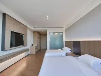 Jingbo Lake Four Seasons Lakeside Hotel Hotels in Ning'an