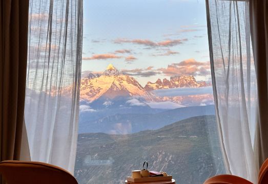 관윈 반산 호텔 전망대