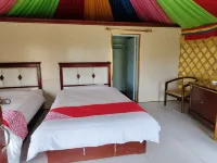 Xilamuren Starry Night Homestay - Mountain view
