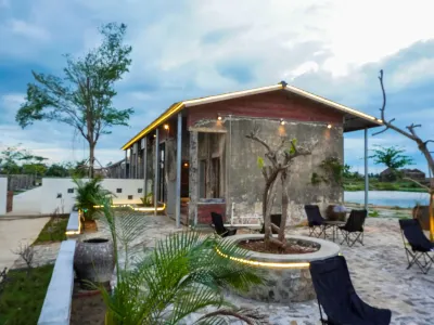 South Pole Village Salt Island Hotels near Xuwen Coral Reef Nature Reserve