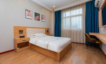 Yixuan Hotel (Xinxiang Changyuan Hongli Hospital Branch)