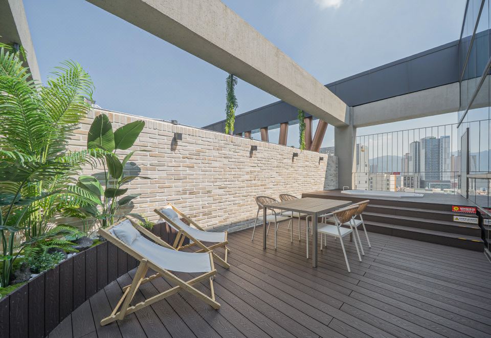 자이언트호텔 객실 내부 온돌 이미지