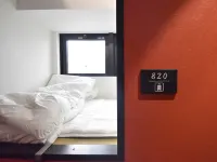 HOTEL WINDS ASAKUSA Capsule Inn - Auberges