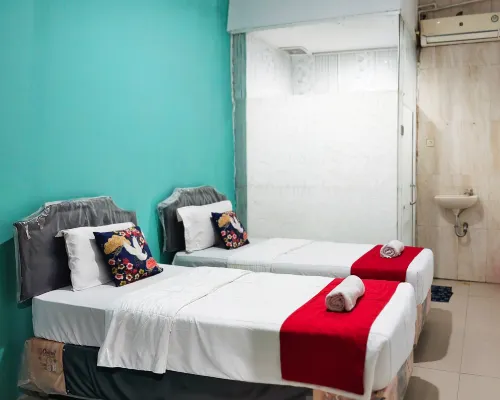 TwoSpaces Living at Nabila Semampir Homestay Hotels in Sedati