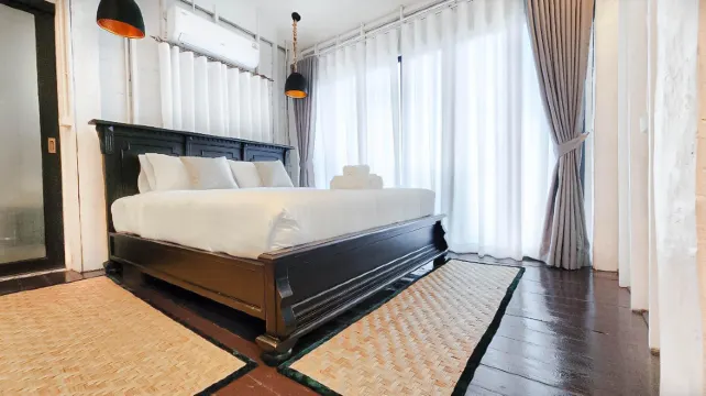 พูลวิลล่าส่วนตัว ย่านท่าแพ 4 นอน 6 น้ำ