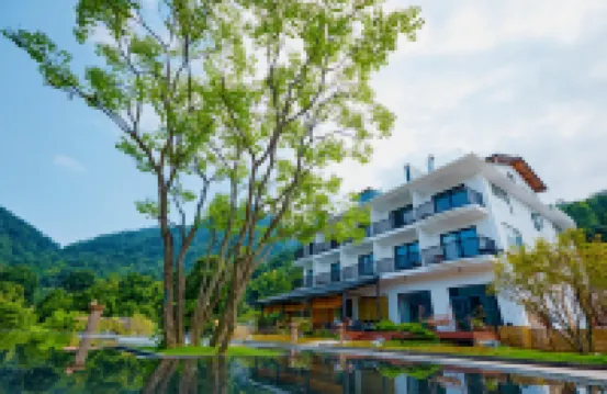 峨眉山淓雲積民宿