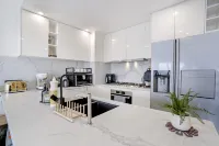 Central 4BR Duplex Apt with Terrace in Ultimo