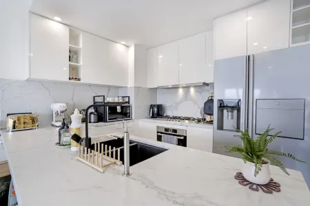Central 4BR Duplex Apt with Terrace in Ultimo
