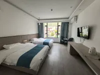 鄉城田園大酒店 Hotels in der Nähe von Xiangcheng Long-distance Station