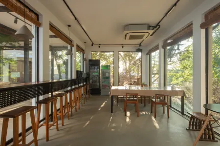 NanJing Yisu·ShanLu Hotel Отели рядом с достопримечательностью «Foding  Palace»