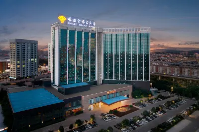 Empark Grand Hotel Kunming Hotel di Distrik Guandu