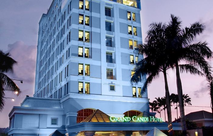 Grand Candi Hotel