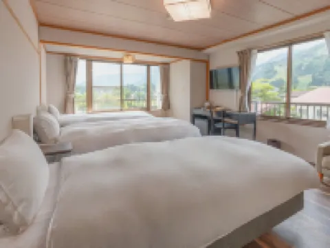 Summit Views Hakuba Hotels in Hakuba