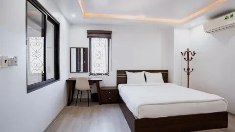 โรงแรม ดิ อีสเทิร์น & อพาร์ตเมนต์ in ไฮฟอง