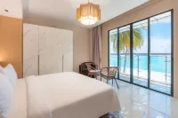 Wings by Hawks Hotel Kamadhoo Baa Atoll - balcony
