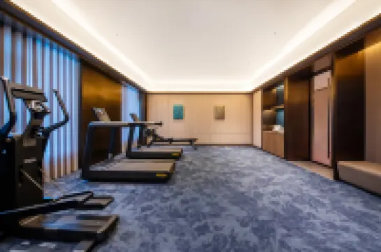 湖州仁皇山桔子水晶酒店