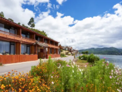 瀘沽湖泊居客棧 鹽源住宿飯店