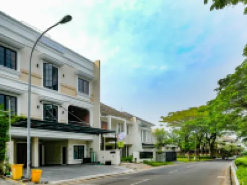 Urbanview Kencana Residence near Pakuwon Mall Surabaya Hotels in Sambikerep