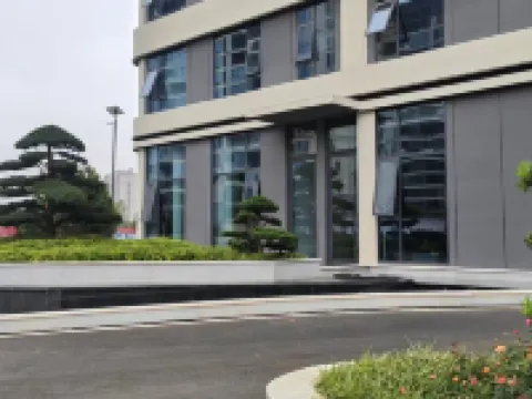 Guangshan Yuanping Grand Hotel Hotels in Guangshan