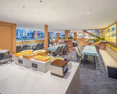 Meijie Liwu Hotel (Li Jiang Branch, West Street, Yangshuo, Guilin) Makanan Photos