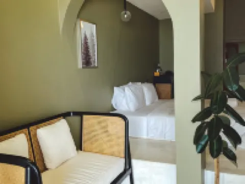 Radda Sea House ラン島のホテル