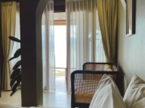 Radda Sea House ラン島のホテル