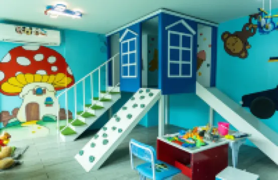 娘惹之家 鄰近普吉中央購物中心的酒店