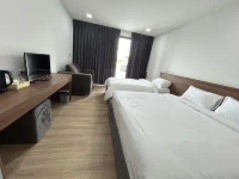 โรงแรมเจแอนด์พี ศรีราชา