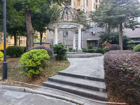 Qingfeng Homestay (Wenchang Road)