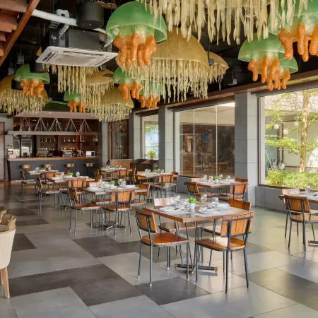 Two Seasons Coron Bayside Hotel