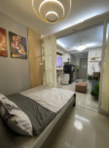 1 BR Condo Unit with Balcony 12th Floor | Pool View near MOA