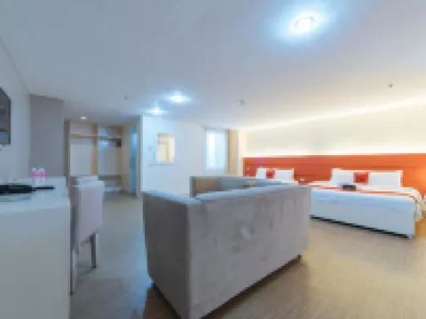 RedDoorz Plus @ Hotel Metro Kalibo Hotels in Kalibo