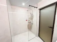 Haoting Apartment (Maoming High-Speed Railway Station) - 2-Star