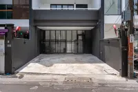 BrandNewHouse_300m-BTS Phrom Phong &Emquartier_S35 - 방갈로