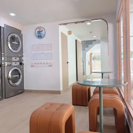 Wynora Hotel Отели рядом с достопримечательностью «Станция надземного метро Ekkamai»